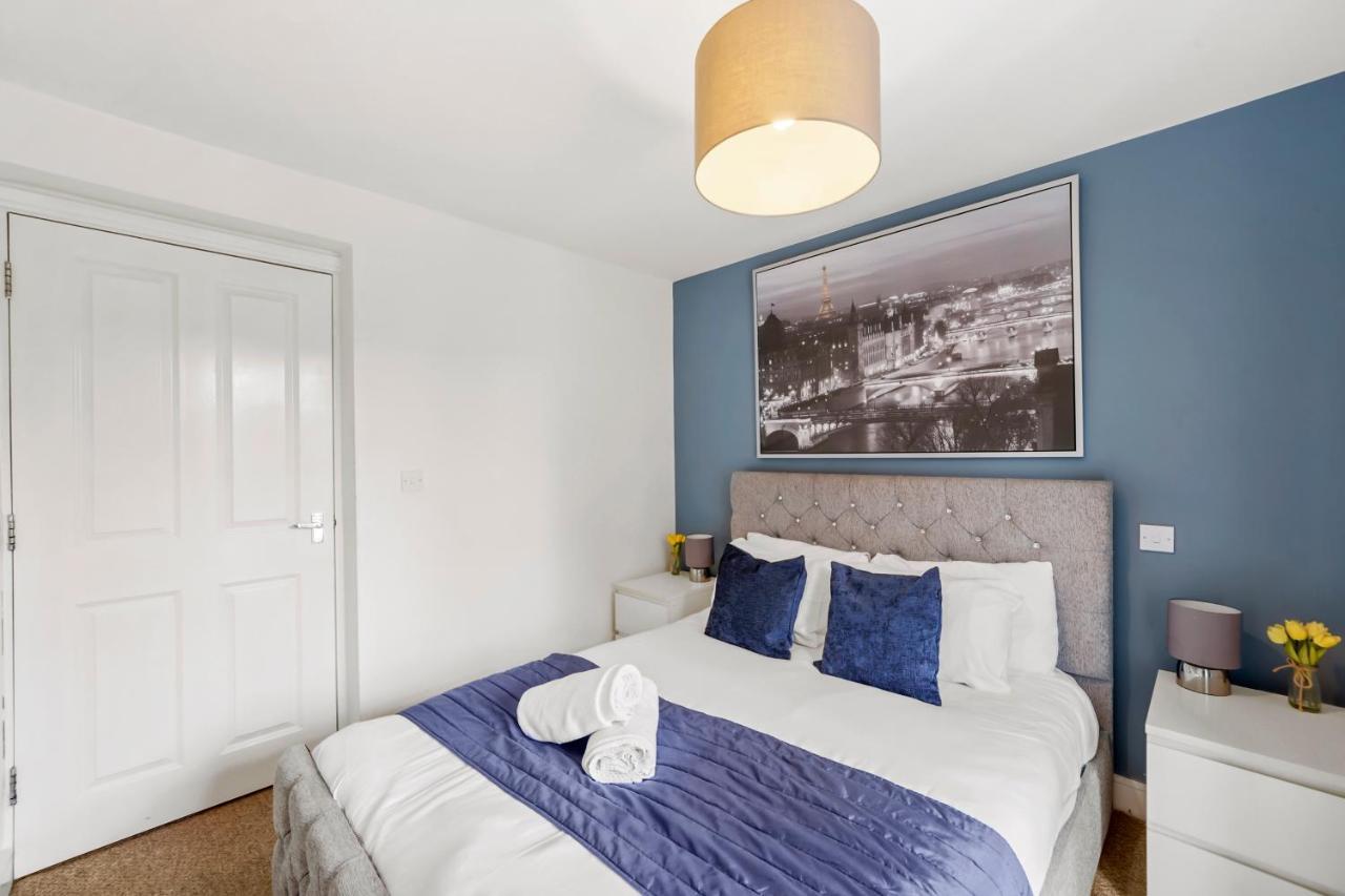 Luxnightzz - Two Bed - Close To North Station And Hospital Колчестър Екстериор снимка
